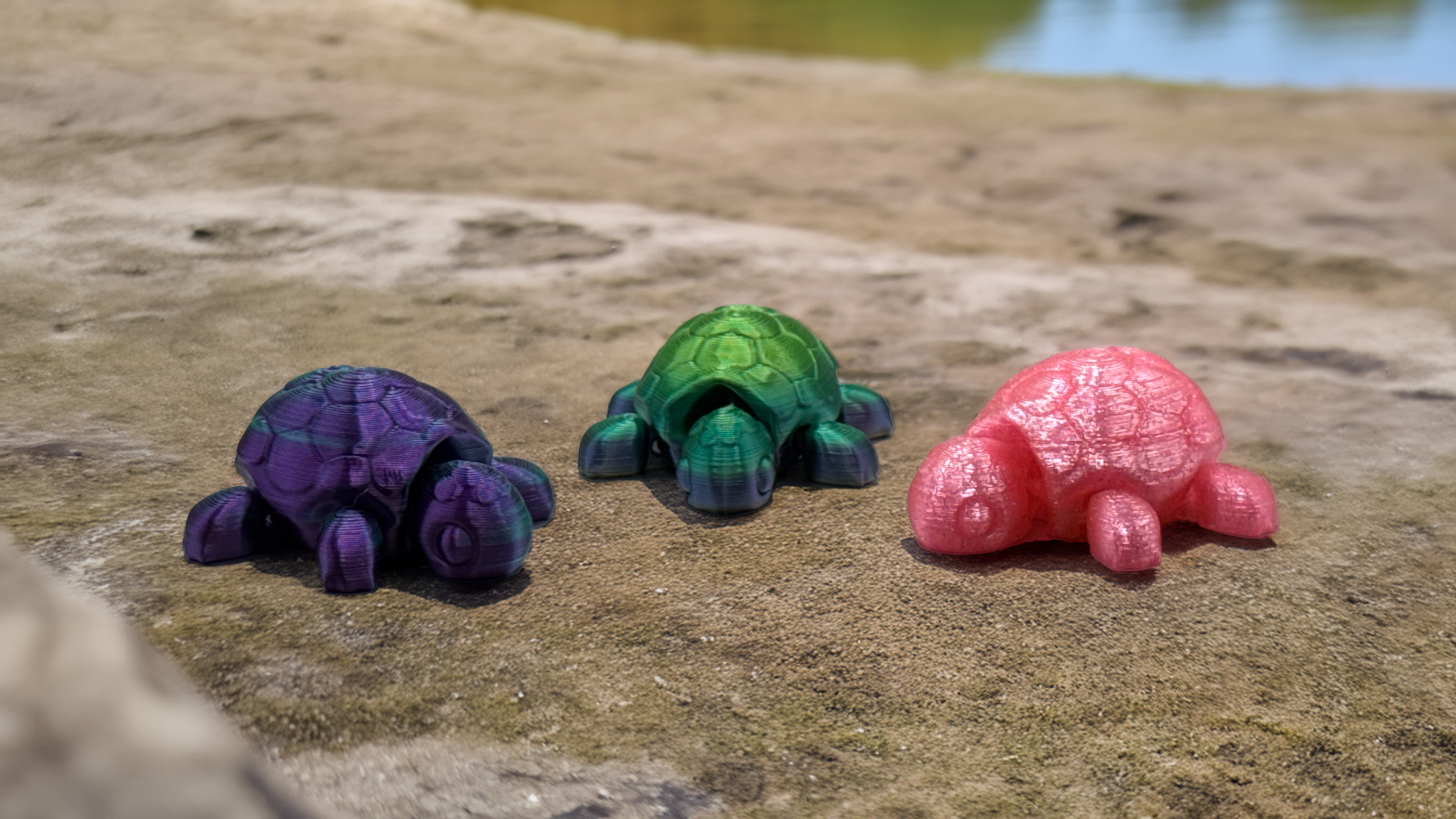 Mini Articulated Turtles – Pack of 3 (Gradient & Sparkle Variants)